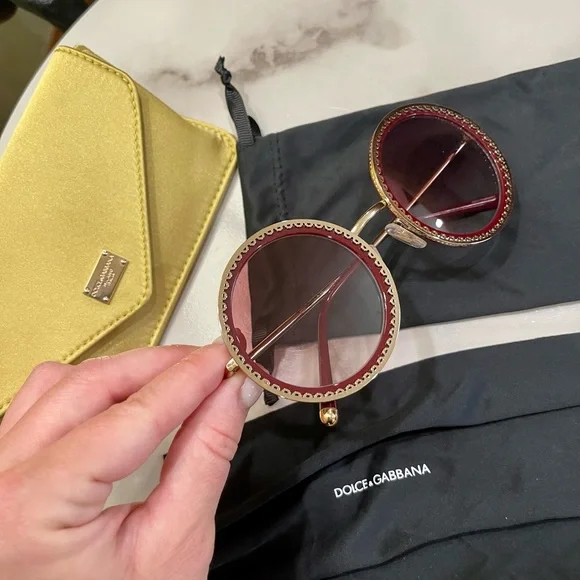 Dolce & Gabbana Burgundy and Gold Sunglasses Dolce & Gabbana Square Sunglasses In Burgundy | ModeSens main image 3
